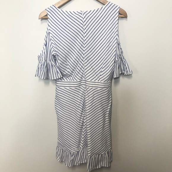 NEW BB Dakota Fong Wrap Dress - Picture 9 of 10